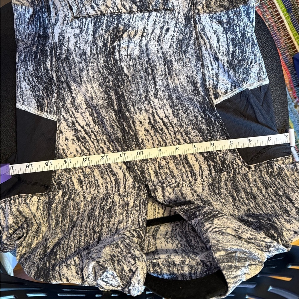 Lululemon Women’s Runbeam Hoodie No Size Dot PtP 17in - Picture 8 of 8